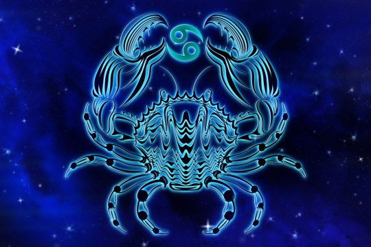 Horoscopul lunii iulie 2024. Ce v-au rezervat astrele pentru fiecare zodie în parte