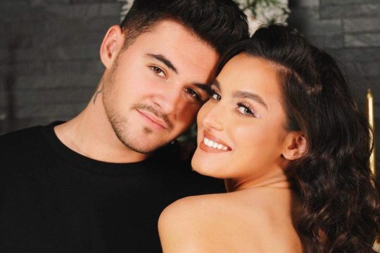 Mario Fresh a confirmat despărţirea de Alexia Eram. Prima reacţie a cântăreţului