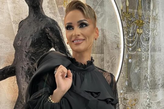 Ce obiceiuri are Gabriela Lucuțar în noaptea de Revelion. ”Regina Întunericului” i-a uimit pe toți