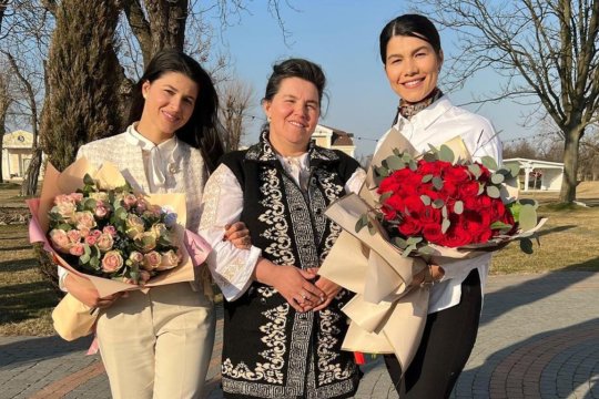 Surorile lui Culiță Sterp au fost puse la zid, după ultimele imagini alături de familie. Cum au ripostat: ”Sunteți penibili”
