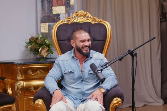 Ce studii are Dorian Popa? "Îmi curge prin vene şi sunt fericit"