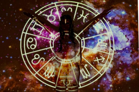 Horoscop weekend 24-25 august 2024. Cum se termină săptămâna pentru toți nativii