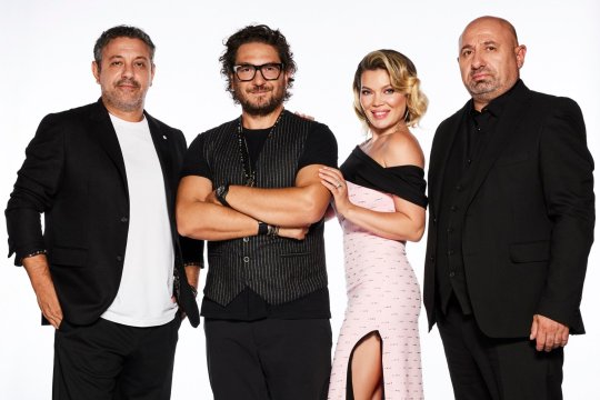 Începe sezonul cu numărul nouă MasterChef, cu Gina Pistol, Bontea, Dumitrescu și Scărlătescu: ”Abia am aşteptat să-i prezint, din nou, pe cei mai iubiţi chefi ai României”