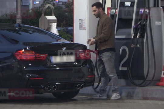 Răzvan Miheț, fostul Oanei Matache, s-a afișat cu un super bolid de 503 cai putere, care costă 100.000 euro!