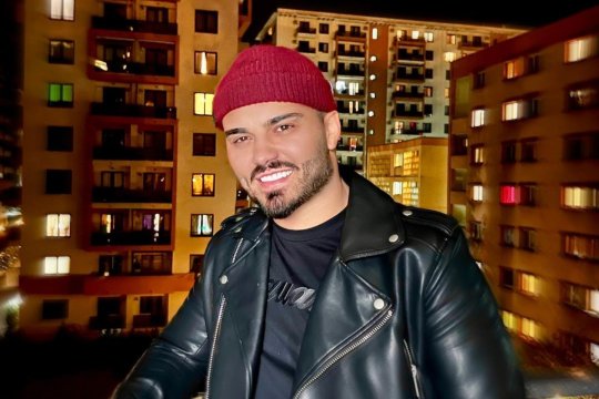 Jador, fanul unui manelist din România: ''Mă simt prost''. Cine este cântărețul care l-a impresionat pe artist