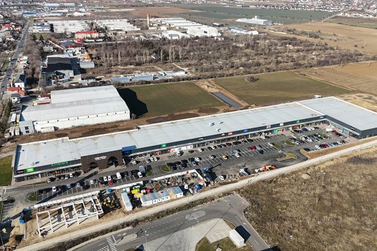 Crevedia Retail Park se așteaptă la zeci de mii de vizitatori pe lună, în 2025 | COMUNICAT
