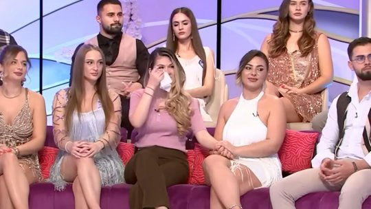 Despărțire cu lacrimi și o declarație neașteptată! Alexandra a părăsit Mireasa - Capriciile Iubirii, dar iubirea o așteaptă afară!