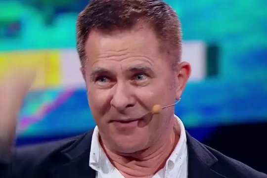 În ce stare se află Doru Octavian Dumitru, după ce a suferit un AVC! Spectacolele i-au fost anulate