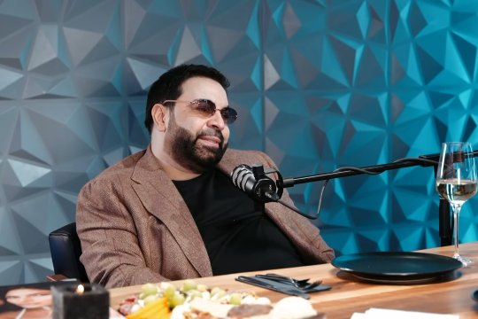 Florin Salam, dezvăluiri despre perioada grea prin care a trecut în copilărie: ”Am stat și prin pod”