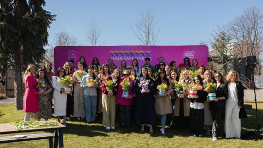 20 de femei de succes din România s-au reunit de 8 martie la ”Masa Care Unește” pentru o cauză nobilă