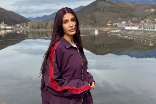 Alina Eremia, despre lupta cu presiunea perfecțiunii: „Am ținut diete drastice, m-am îmbolnăvit”