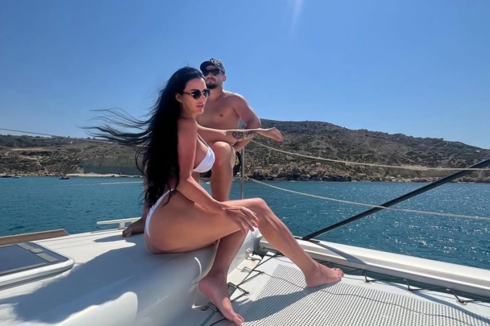 Foto 1/2