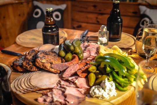 Care este cel mai sănătos tip de carne? Mulți români nu îl consumă