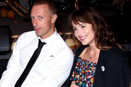 Dakota Johnson și Chris Martin s-au despărțit din nou: „De data aceasta pare definitiv”