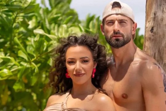 Francesca, cu ochii pe ''rivalele'' din Thailanda! Ce părere are concurenta despre ispitele de pe insula băieților