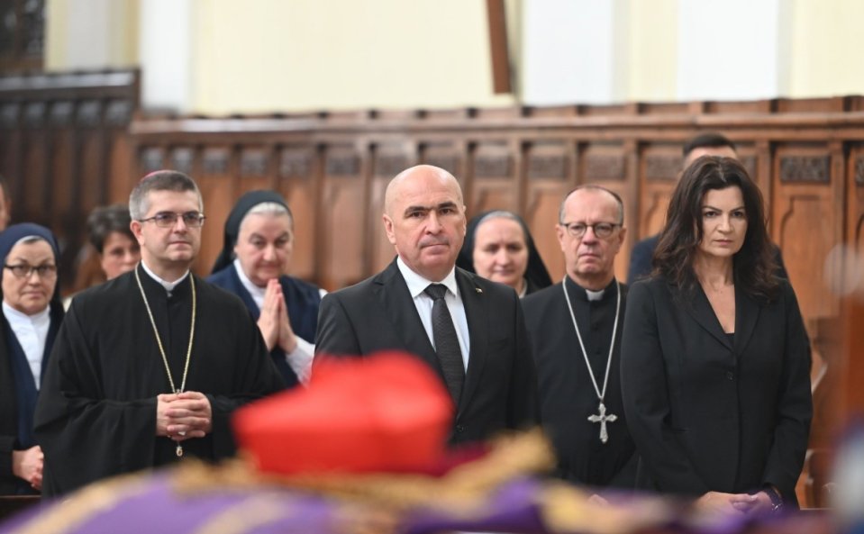Ilie Bolojan, alături de Ioana, actuala iubită