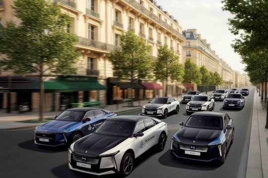 DS Automobiles, apariție de senzație la Paris Fashion Week. Ce modele noi vor fi puse la dispoziție