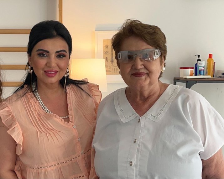 Adriana Bahmuțeanu, in doliu, lacrimi, suspine, a murit mama Adrianei Bahmuțeanu