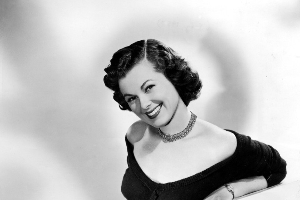 Personalitatea zilei 18 aprilie | Barbara Hale, actrița care a rămas în istoria televiziunii americane