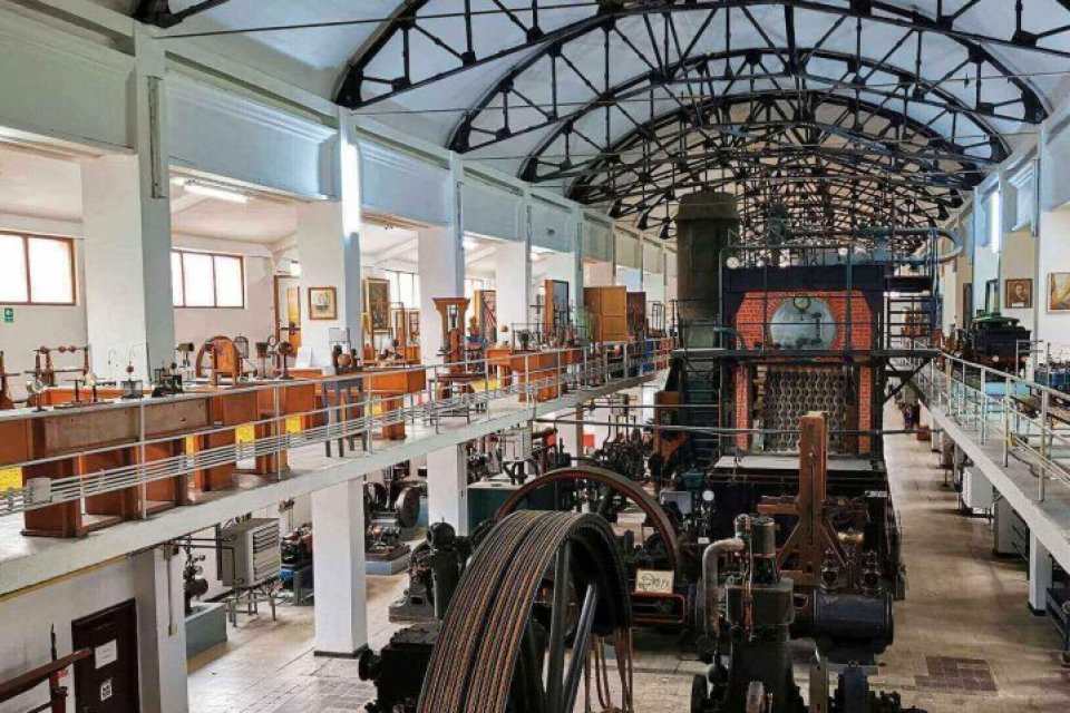 După 40 de ani, aripa istorică a Muzeului Național Tehnic „Prof. Ing. Dimitrie Leonida” se redeschide publicului