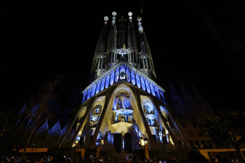 LEGO bate recorduri cu setul Sagrada Familia