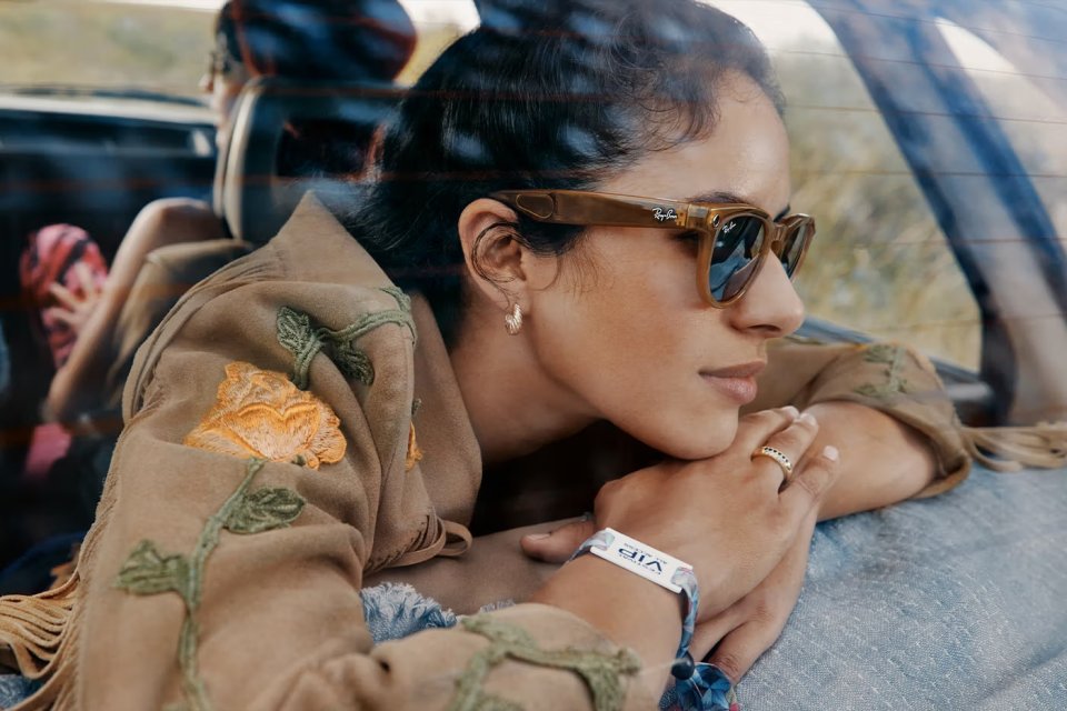 Cum s-a transformat segmentul smart eyewear într-un business de miliarde