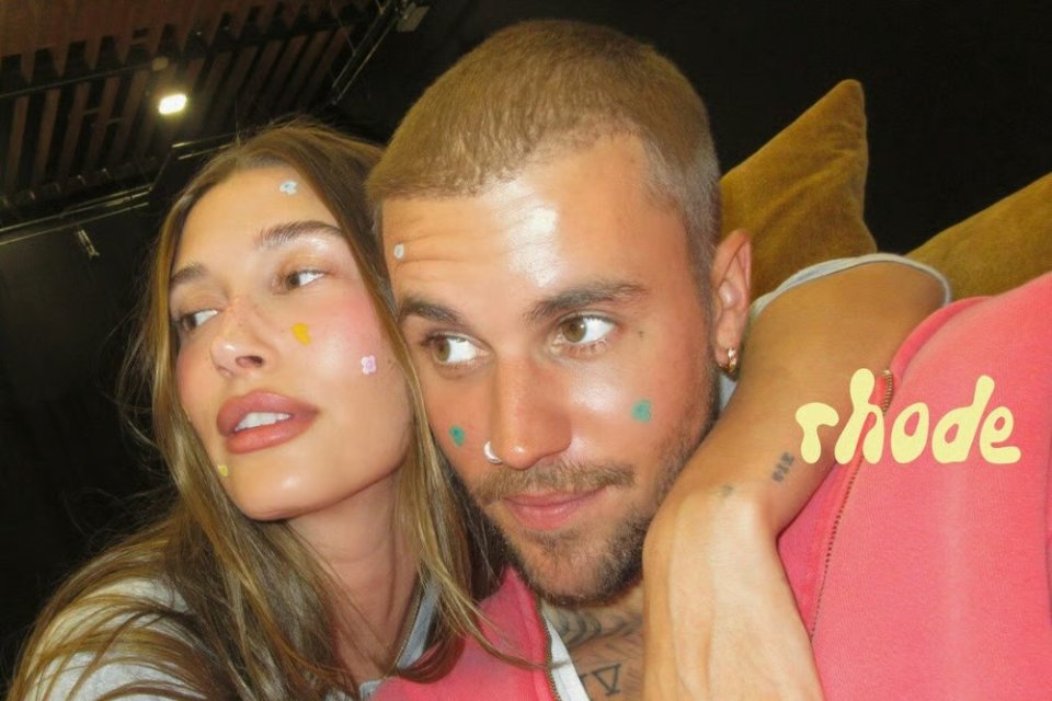 Skincare-ul devine accesoriu de stil cu Rhode x Justin Bieber