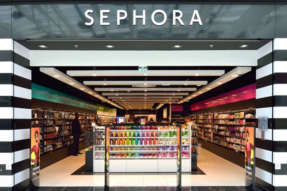 Sephora și LVMH sunt anchetate în Italia. Care este motivul