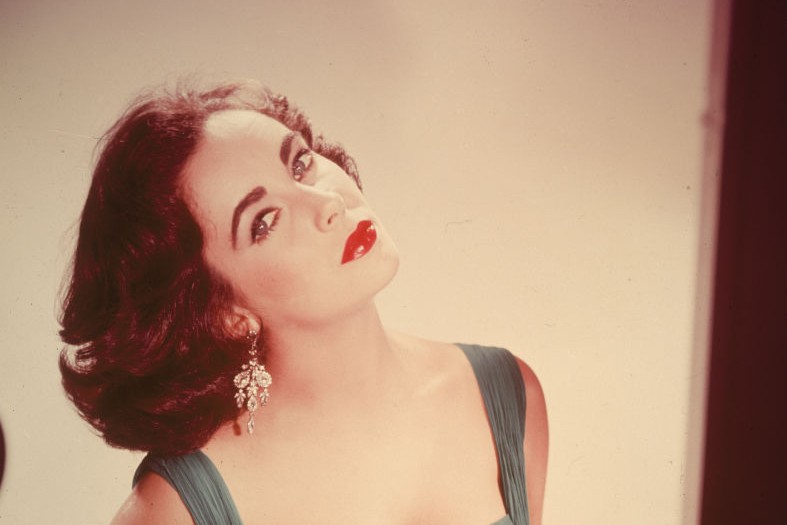 Personalitatea zilei 27 februarie | Elizabeth Taylor, legenda cu ochi violet care a cucerit Hollywoodul